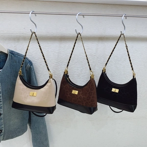 Women Leopard Print Hobo Bag Spliced PU Leather Underarm Shoulder Purse With Gold Chain And Twist Lock Retro Trendy