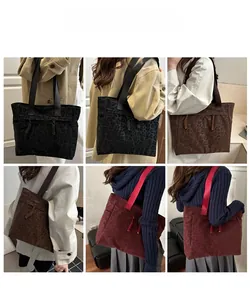 Détails des grands sacs cabas à motif léopard en noir, marron et bordeaux élégant