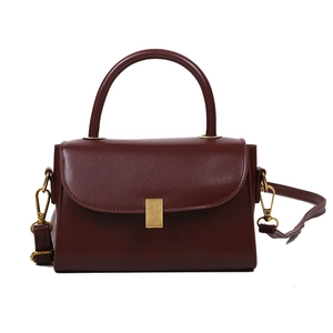 Retro tiefrote Leder-Umhängetasche in Quadratform mit goldener Schnalle und Griff