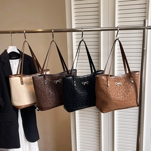 Leopard Print Suede Tote Bag For Women Large Capacity Shoulder Bag With Golden Bow Buckle Retro Commuting Fashion