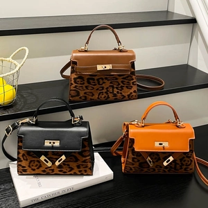Leopard Print Patchwork Shoulder Bag PU Leather Vintage Square Crossbody Handbag Metal Lock Women Fashion Versatile