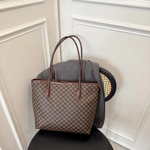 Large capacity vintage dark brown tote bag with classic monogram and leather straps
