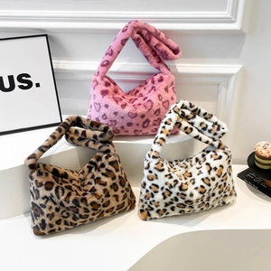 Leopard Print Plush Shoulder Bag Faux Fur Retro Underarm Handbag Large Capacity Winter Fashion For Women
