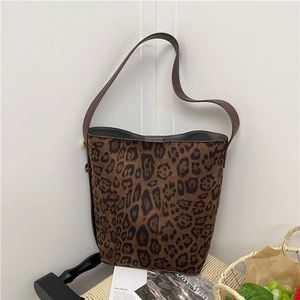 Leopard print bucket shoulder bag with adjustable strap for daily commute and casual style
