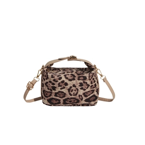 Grand sac cabas à imprimé léopard avec bandoulière réglable et finitions dorées