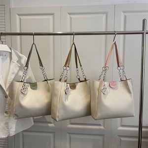 Women Large Capacity Tote Bag PU Leather Commute Simple Style Shoulder Handbag With Chain And Cute Tiger Charm