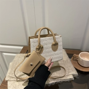 Retro woven tote bag with V-shaped texture and leather handles for summer travel