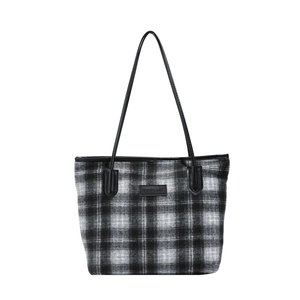 Retro black and white plaid plush tote bag with leather straps for autumn winter commuting