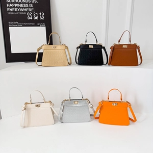 Sac À Main Femme Motif Crocodile Cuir PU Sac À Bandoulière Sac Porté Épaule Avec Fermoir Tournant Métallique Trapèze