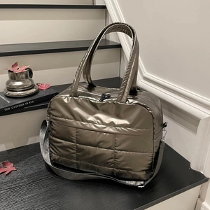 Damen Gesteppte Puffer Umhängetasche Große Kapazität Metallischer Glanz Handtasche Leichte Tragetasche Für Reisen Mode