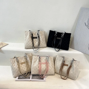 Women Checkerboard Tote Bag PU Leather Waffle Grid Large Capacity Commute Shoulder Handbag With Chain Strap
