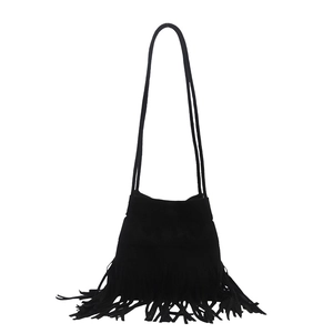 Sac seau rétro en daim noir avec de longues franges et deux bandoulières fines
