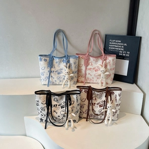 Graffiti Print PU Leather Tote Bag Large Capacity Zipper Shoulder Handbag Women Daily Commute Street Style Rabbit Charm