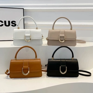 Retro flap handbag in four colors with gold D-buckle and single top handle