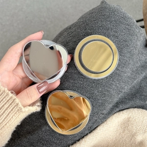 Magnetic folding heart and round mirror phone grip holder in gold and silver finish