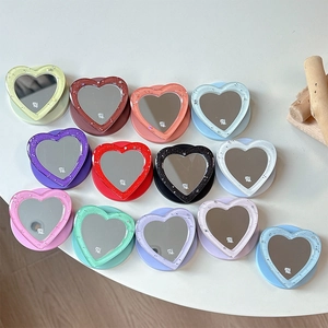 Glitter heart-shaped telescopic phone grip mirror set in various vibrant colors