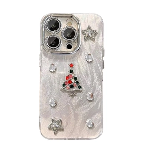 Coque iPhone sapin de Noël étincelant avec finition nacrée rose et strass brillants