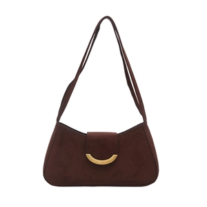 Sac bandoulière vintage en daim marron avec boucle dorée au style minimaliste