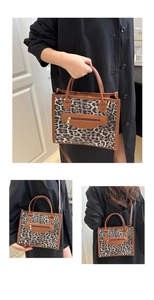 Tre viste della borsa tote leopardata con manici in pelle marrone e tasca esterna con zip