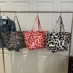 Women Large Capacity Canvas Tote Bag Animal Leopard Print Shoulder Bag Trendy Daily Commuting Casual Handbag Shopping Bag