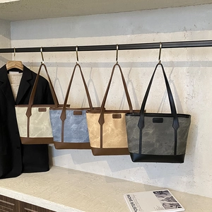 Vintage Women Tote Bag PU Leather Large Capacity Patchwork Shoulder Handbag For Daily Commuting With Plush Bear Charm