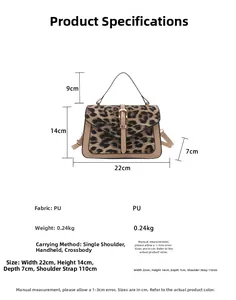 Detailed size chart of leopard print PU leather handbag with 22x14x7cm dimensions