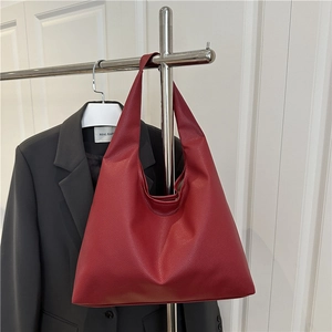 Borsa tote retrò in pelle rossa ad alta capacità con design triangolare minimalista