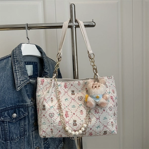 Large Capacity Tote Bag Embossed Fabric Cartoon Bear Floral Print Artificial Pearl Metal Chain Shoulder Handbag For Women