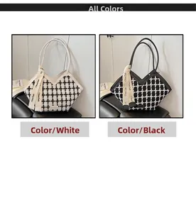 Comparaison détaillée des sacs fourre-tout à carreaux blancs et noirs design en V