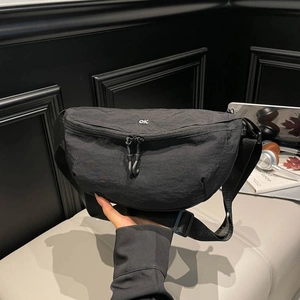 Women Nylon Moon Crossbody Bag Casual Crinkle Texture Shoulder Bag With OK Patch Fashion Solid Color Messenger Bag For Travel