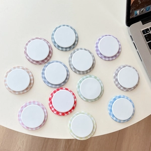 Magnetic Phone Grip Collapsible Holder Stand Round Checkered Gingham Pattern Plastic Minimalist Expandable Mobile Support