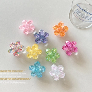 Sparkly floral phone grip set with 3D resin glitter petals for diverse color options
