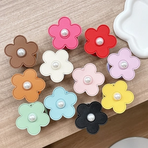 Flower leather magnetic phone grip set with pearls in eleven various colors