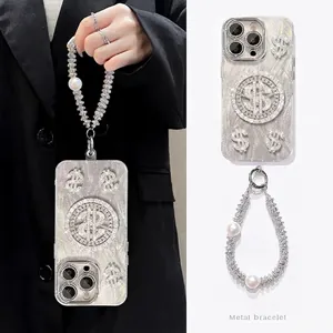 Coque iPhone 16 Pro luxe avec dollars en strass et chaîne en métal avec perles