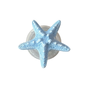 Realistic 3D light blue starfish cell phone grip with retractable magnetic stand base