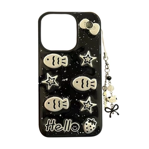 Custodia iPhone nera con pesci e stelle 3D argento e ciondolo di perline abbinato