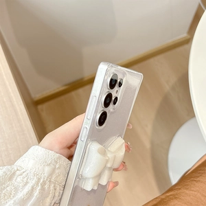 Vue détaillée du nœud blanc 3D et paillettes sur la coque Samsung Galaxy