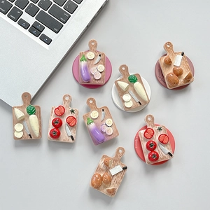 Novelty 3D Simulation Vegetable Chopping Board Phone Socket Grip Creative Resin Magnetic Expandable Desktop Stand