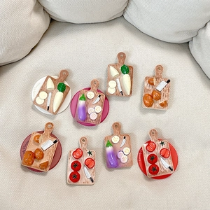 Creative miniature wooden cutting board phone grips featuring 3D vegetable models