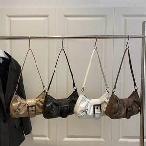 Large capacity vintage pleated shoulder bag in four colors with buckle details