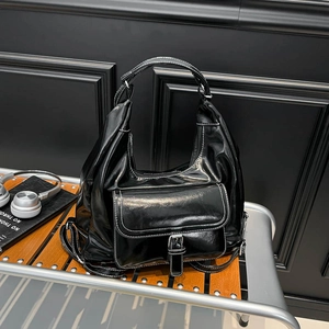 Vintage Women Shoulder Bag Large Capacity Glossy PU Leather Contrast Stitching Retro Hobo Tote Bag Daily Commute Style