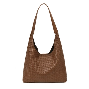Borsa tote classica in pelle intrecciata marrone con ampia tracolla e capiente