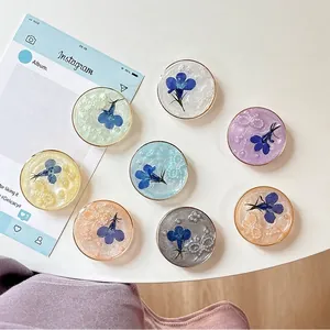 Lot de 8 supports de téléphone ronds en résine avec fleurs séchées, perles et paillettes