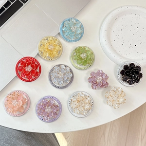 Chic multi-color 3D floral phone socket grip stand with pearl finish and gold edge decor