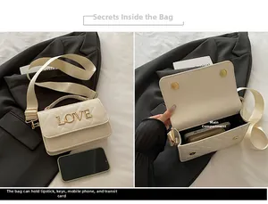 Structure interne du sac bandoulière blanc matelassé avec lettrage LOVE doré élégant