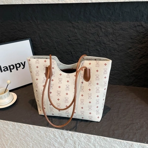 Fashionable large capacity tote bag with bear pattern and brown straps for daily commuting