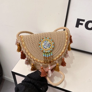 Bohemian Woven Crossbody Bag Straw Tassel Fringe Ethnic Beadwork Bucket Handbag Women Summer Vacation Beach Style