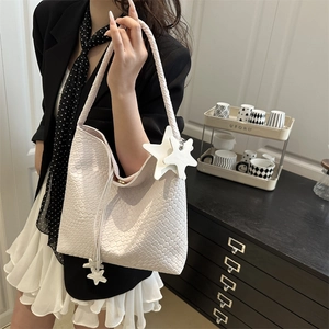 Woven Hobo Bag For Women Large Capacity Tote Shoulder Bag With Star Charms PU Leather Drawstring Casual Travel Satchel