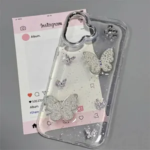Transparente iPhone-Hülle mit silbernem Glitzer, 3D-Schmetterlingen und Strasssteinen