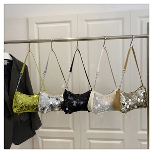 Detailed display of sequin shoulder bags in five colors with metallic chain straps